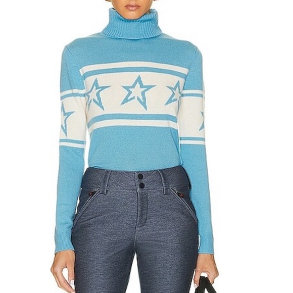 NWT Perfect moment chopper sweater in sky blue - Picture 2 of 7